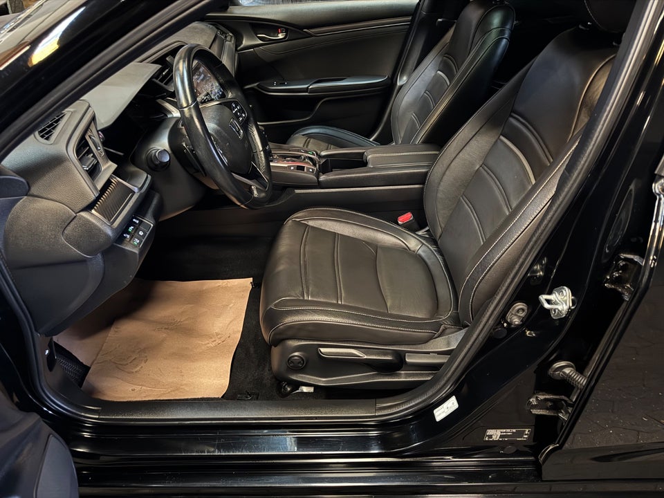 Honda Civic 1,5 VTEC Turbo Sport+ CVT 5d