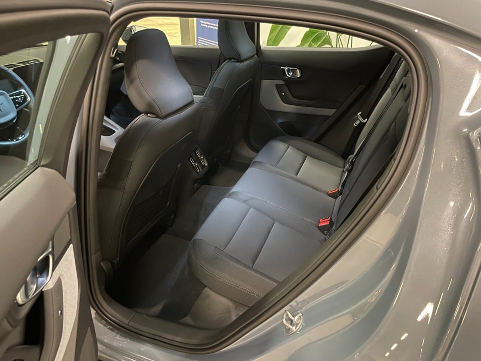 Polestar 2 Long Range 5d