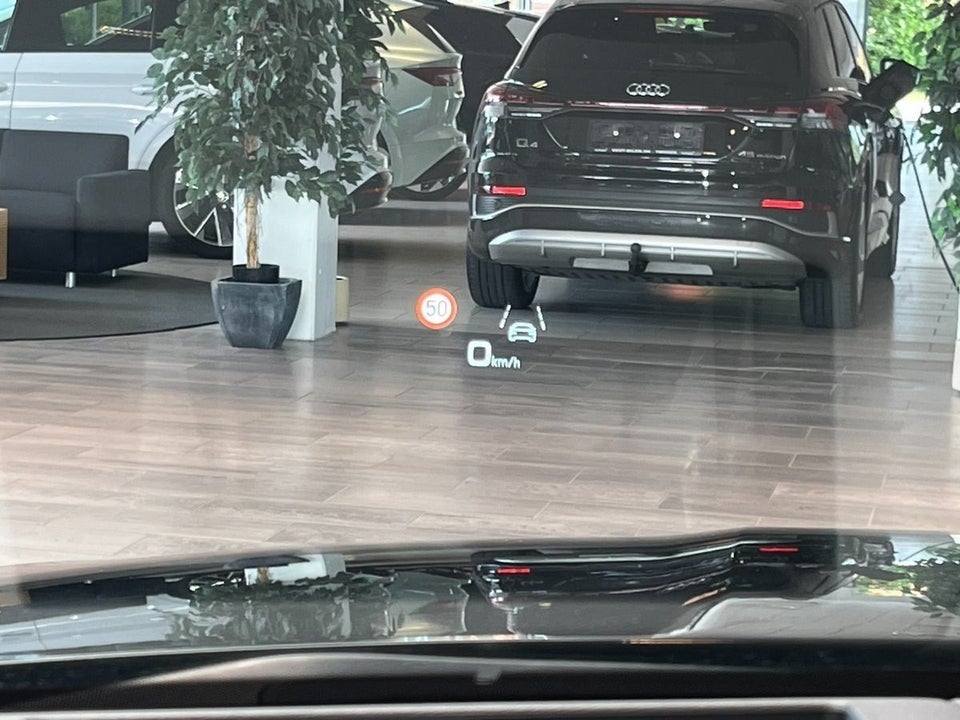 Audi Q8 e-tron 55 S-line Sportback quattro 5d