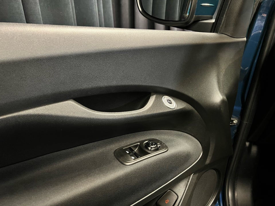 Fiat 500e 42 Icon 3d