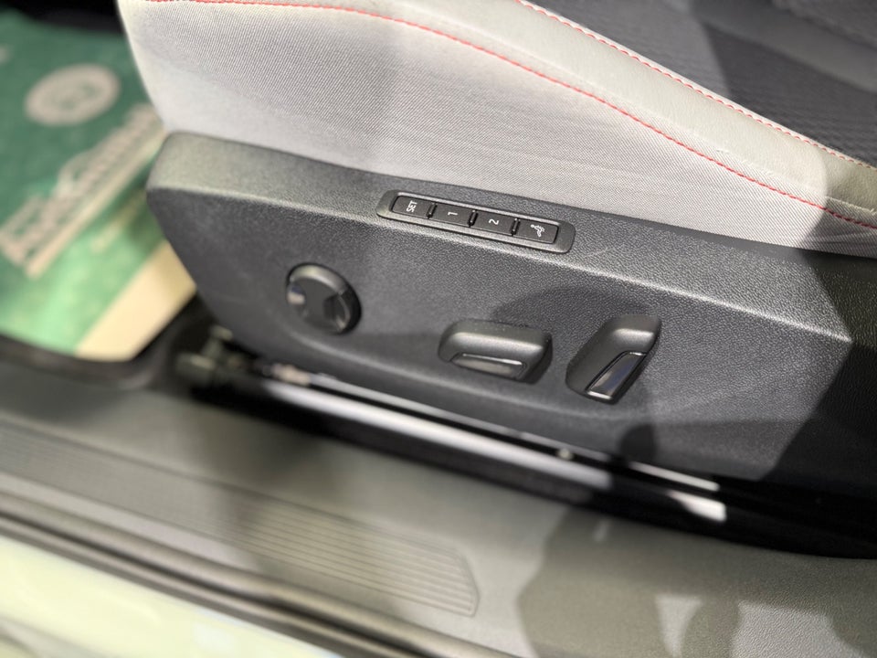 Skoda Elroq 85 iV Lodge 5d