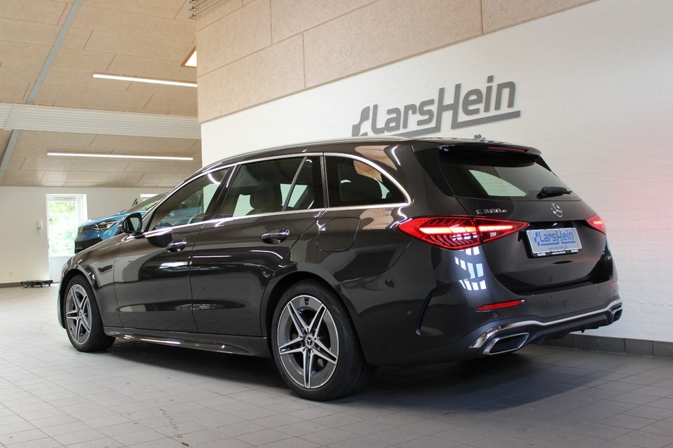 Mercedes C300 e 2,0 AMG Line stc. aut. 5d