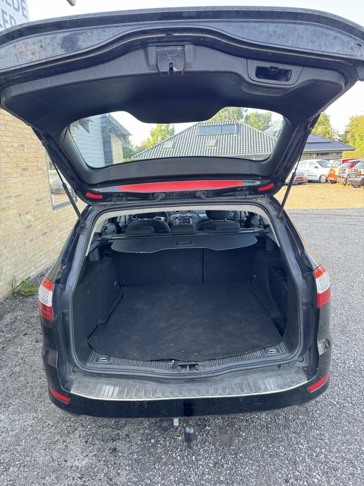 Ford Mondeo 2,0 TDCi 115 Titanium stc. 5d