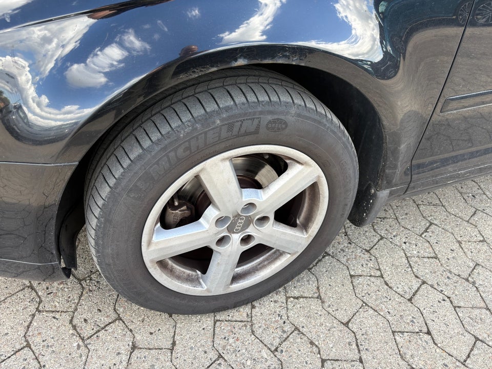 Audi A3 1,6 Ambiente Sportback 5d