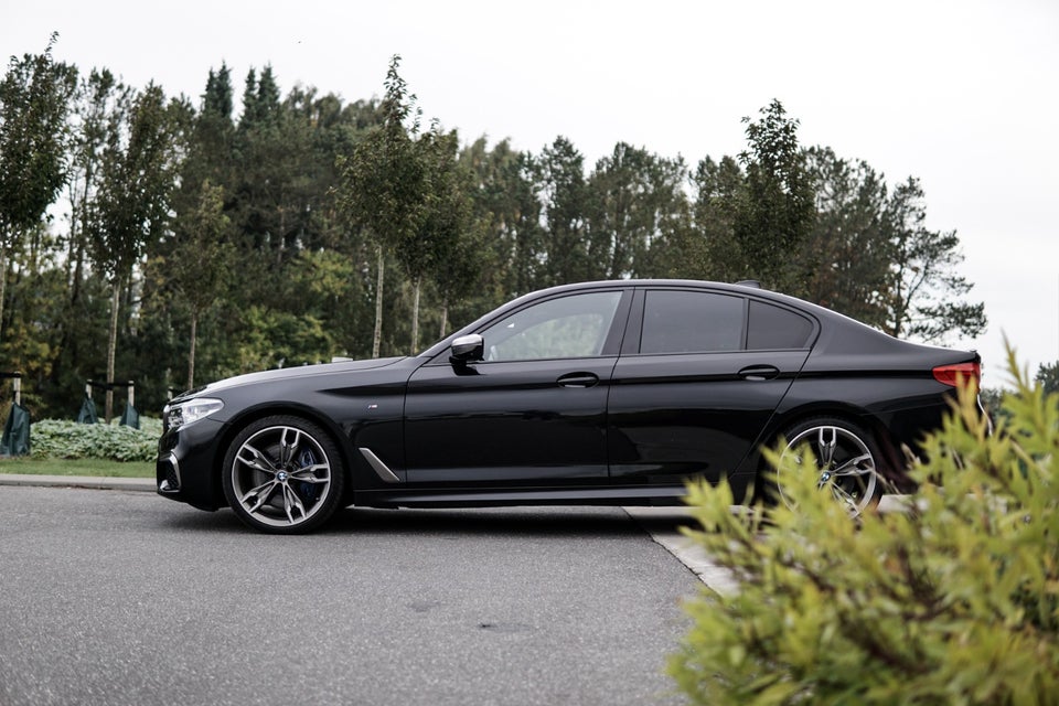 BMW M550i 4,4 xDrive aut. 4d