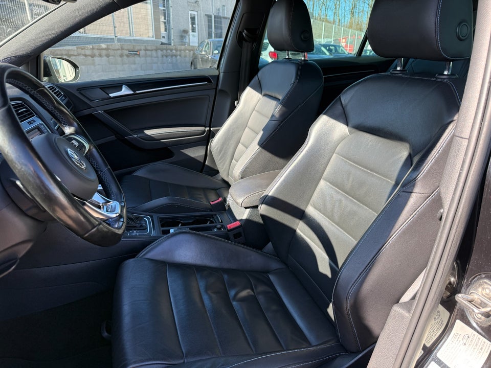 VW Golf VII 1,4 GTE Highline DSG 5d