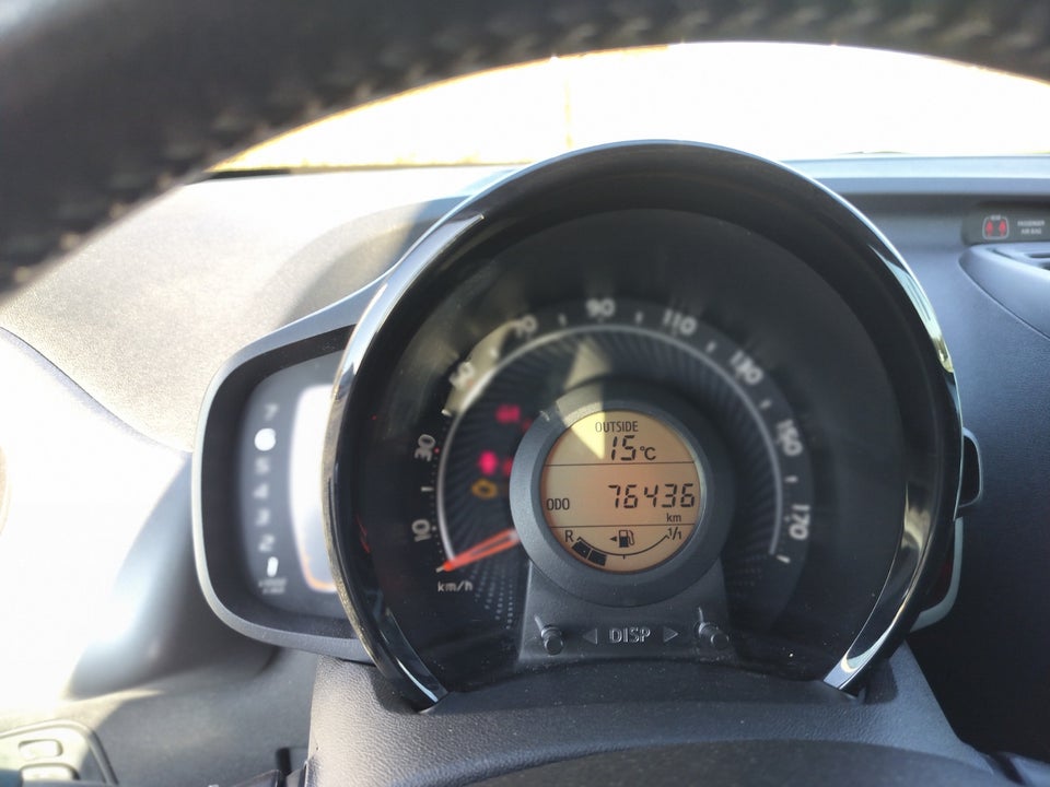 Toyota Aygo 1,0 VVT-i x-press 5d