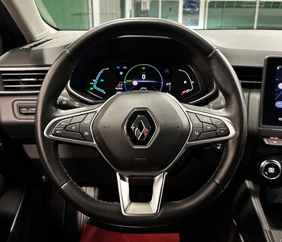 Renault Clio V 1,6 E-Tech Intens 5d