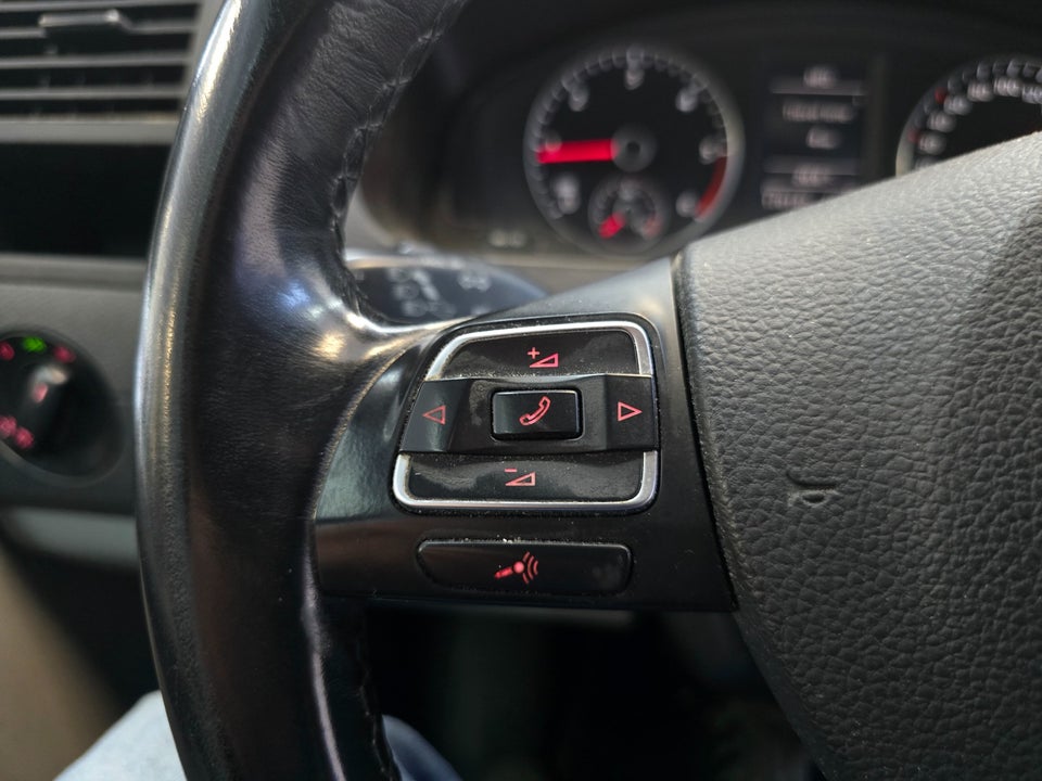 VW Transporter 2,0 TDi 140 Kassevogn DSG kort