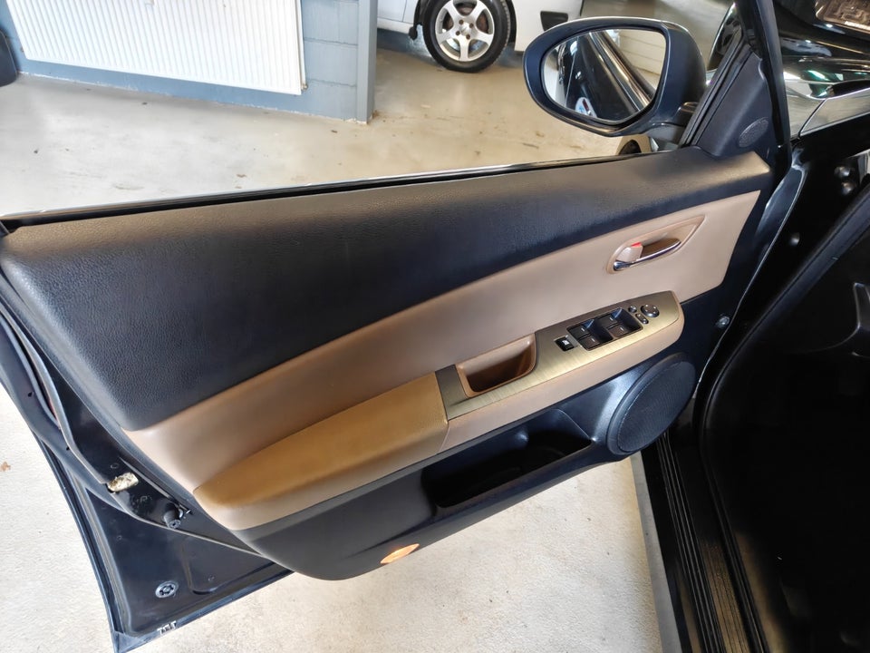 Mazda 6 2,0 Sport stc. 5d