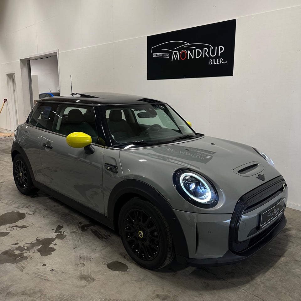 MINI Cooper SE Yours Lounge 3d