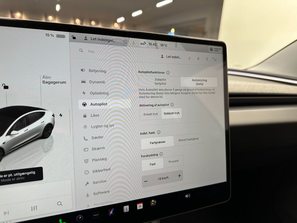 Tesla Model 3 Long Range AWD 4d