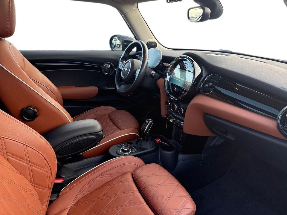 MINI Cooper SE Edition Premium Plus 3d