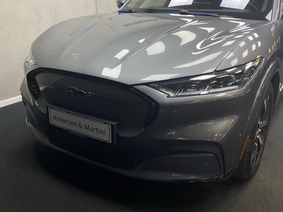 Ford Mustang Mach-E 88 First Edition Extended Range AWD 5d