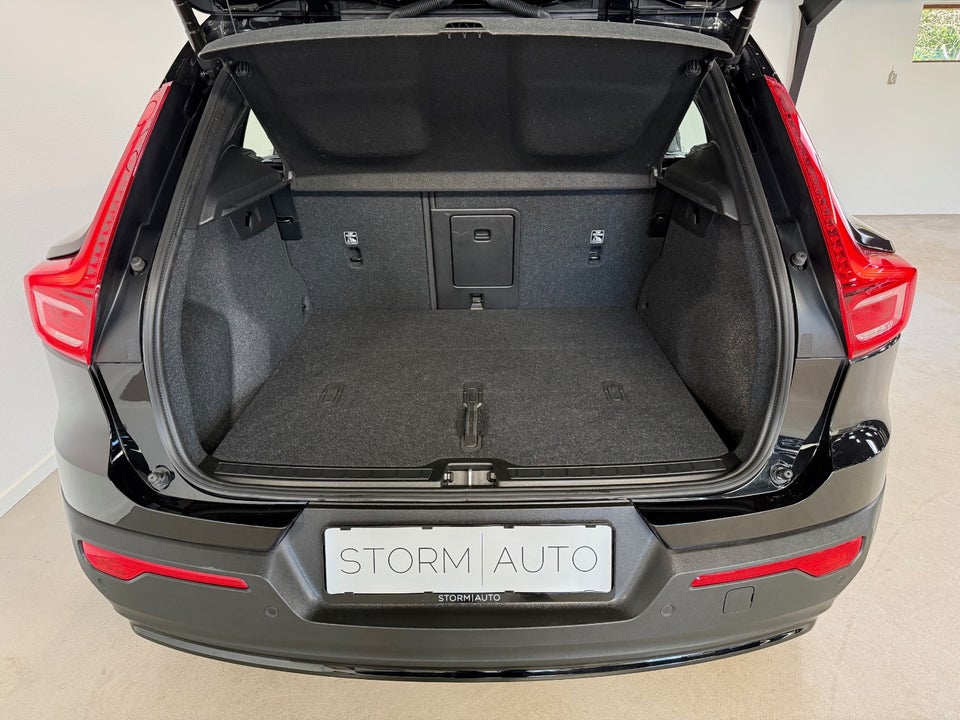 Volvo XC40 ReCharge Twin Ultimate 5d