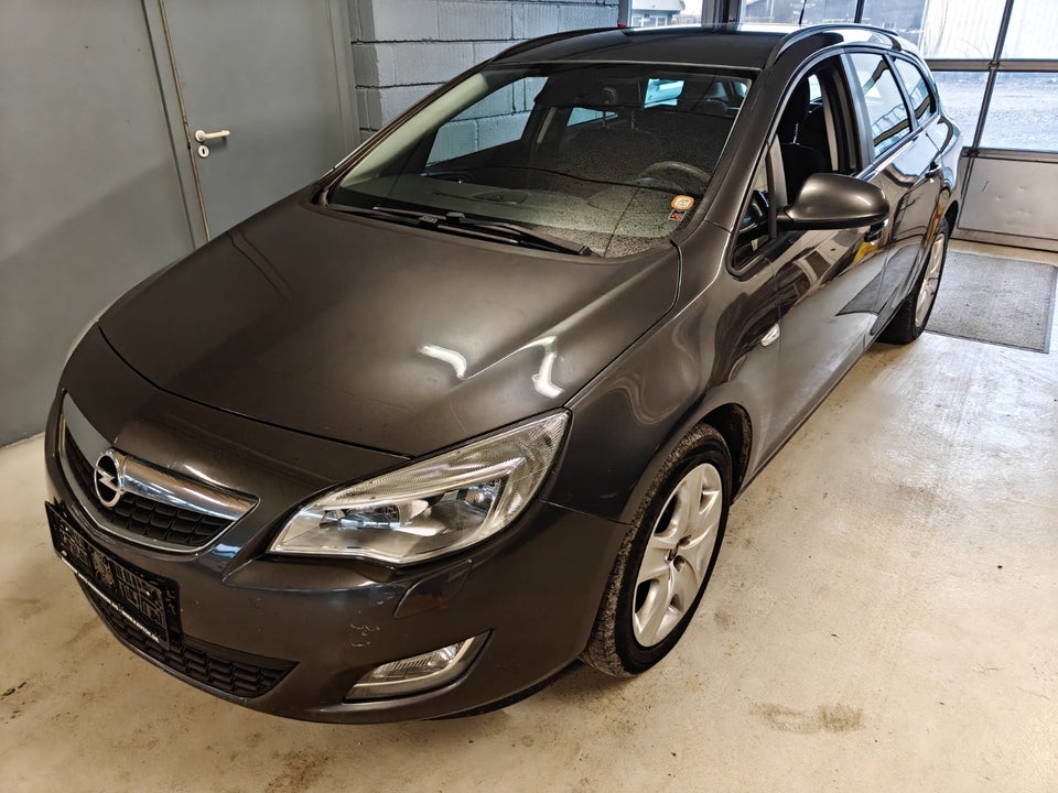 Opel Astra 1,7 CDTi 125 Enjoy Sports Tourer 5d