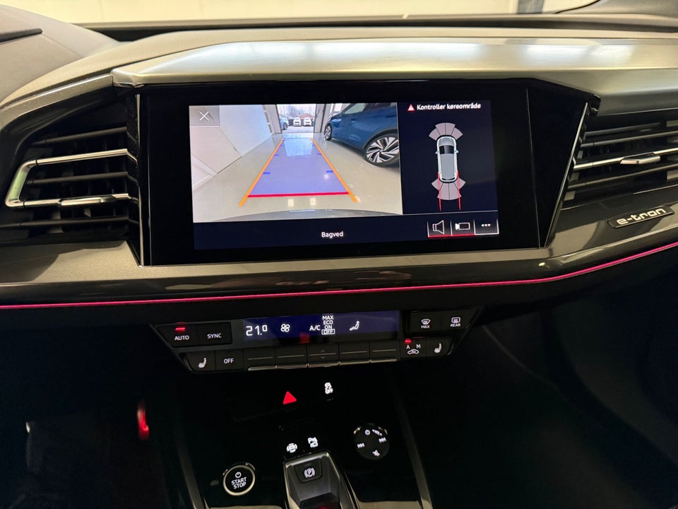 Audi Q4 e-tron 40 S-line 5d