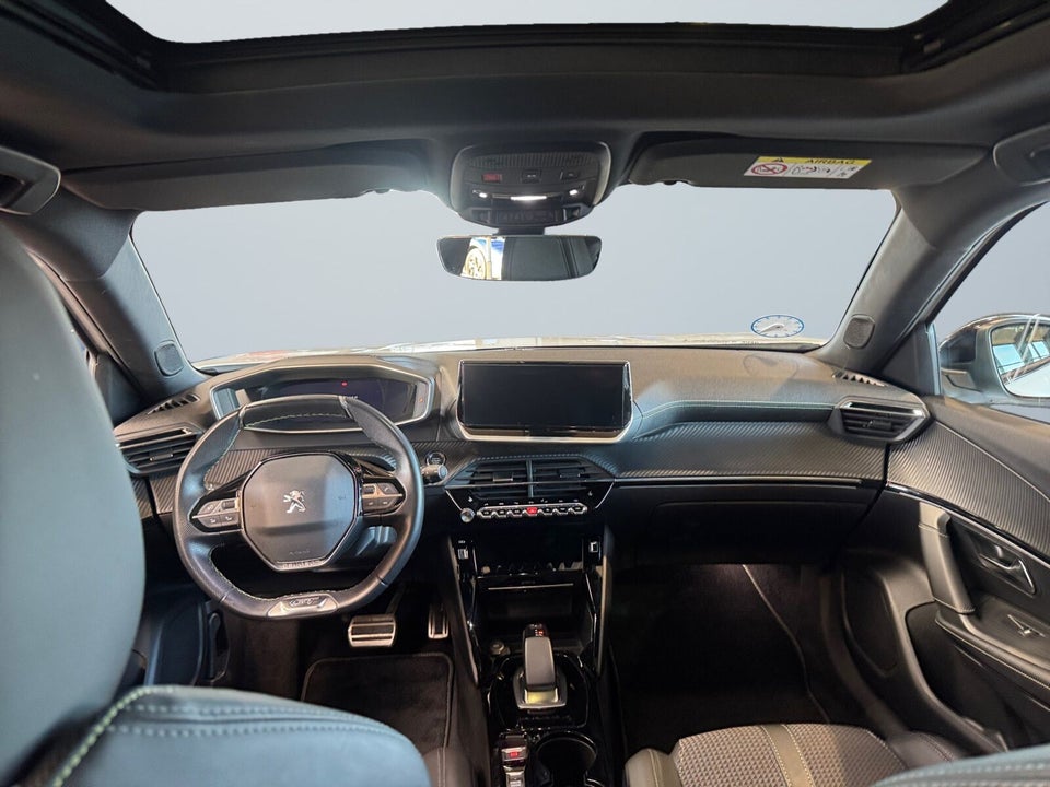 Peugeot e-2008 50 GT 5d