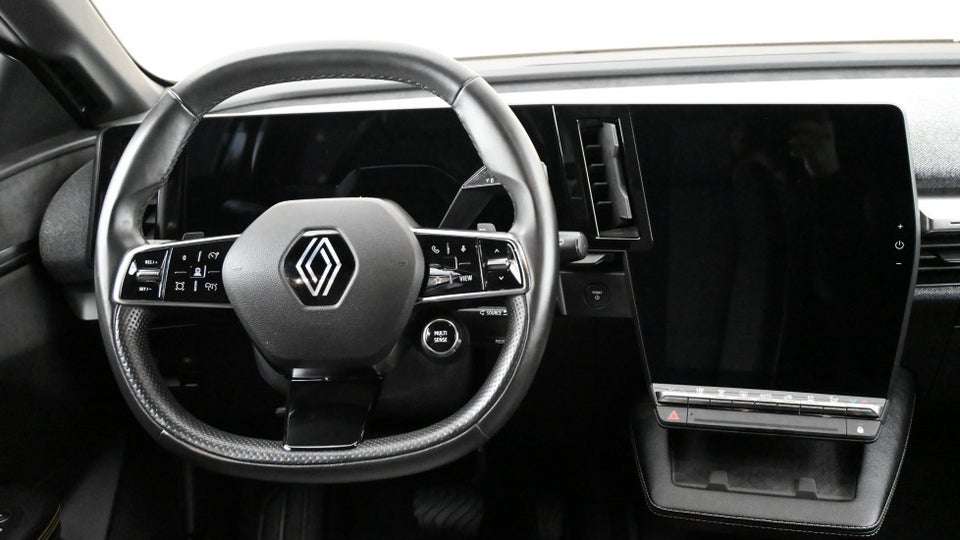 Renault Megane E-Tech 60 Techno 5d