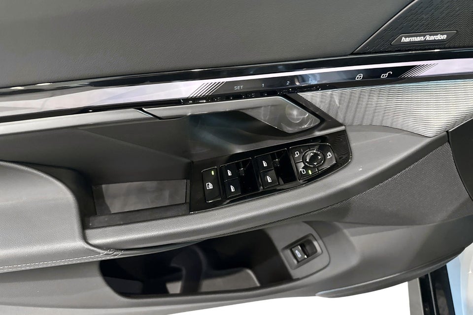 BMW i5 eDrive40 Fully Charged 4d
