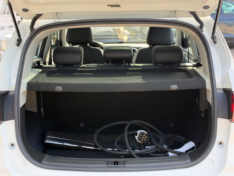 MG ZS 70 Luxury 5d