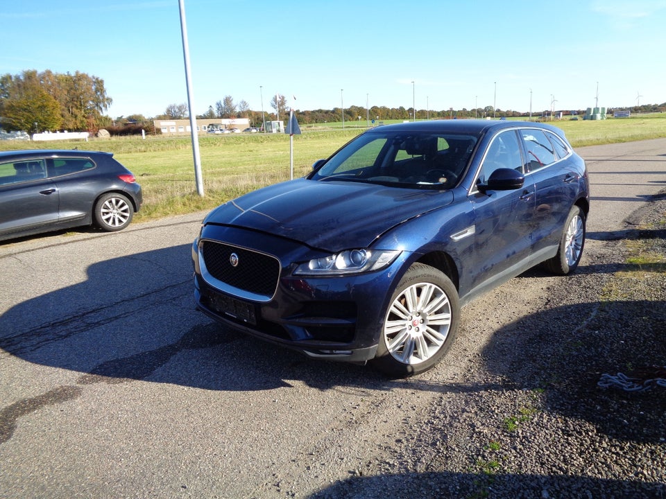 Jaguar F-Pace 2,0 D180 Pure aut. AWD 5d