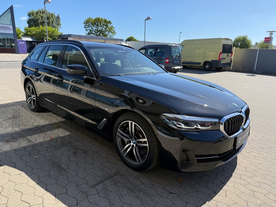 BMW 530e 2,0 Touring Sport Line aut. 5d