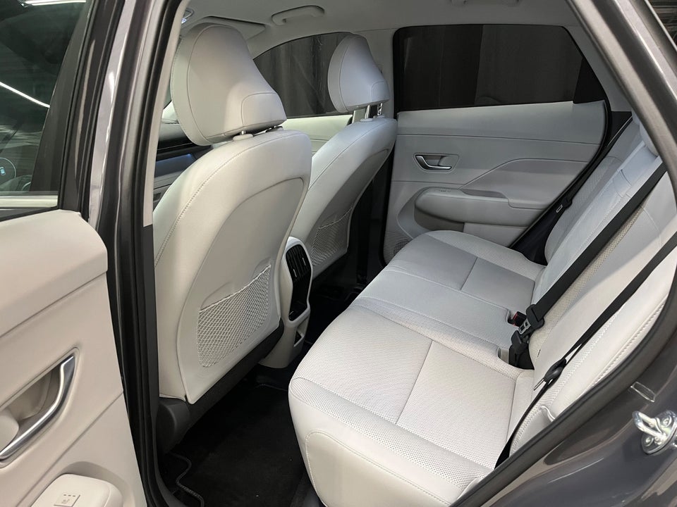 Hyundai Kona 65 EV Ultimate 5d