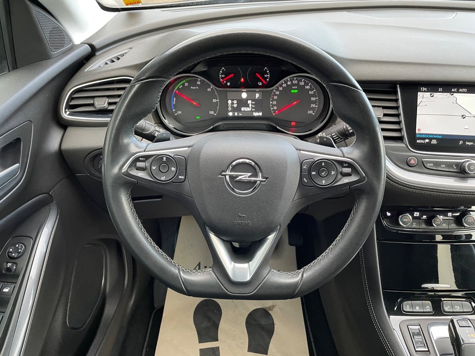 Opel Grandland X 1,6 Hybrid Cosmo Prestige aut. 5d
