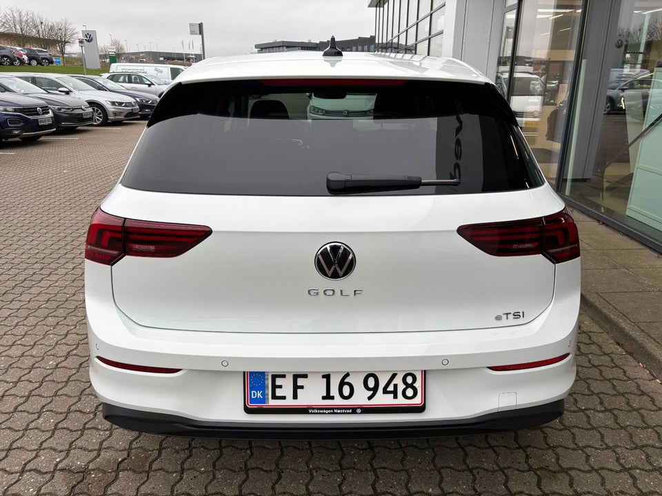 VW Golf VIII 1,5 eTSi 150 Life Edition DSG 5d