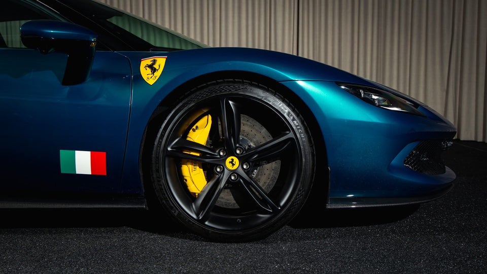 Ferrari 296 GTB 2,9 DCT 2d