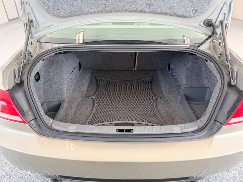 BMW 335i 3,0 Coupé Steptr. 2d