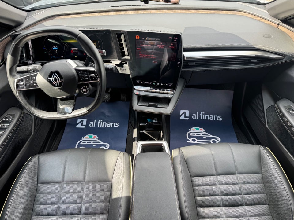 Renault Megane E-Tech 60 Iconic 5d