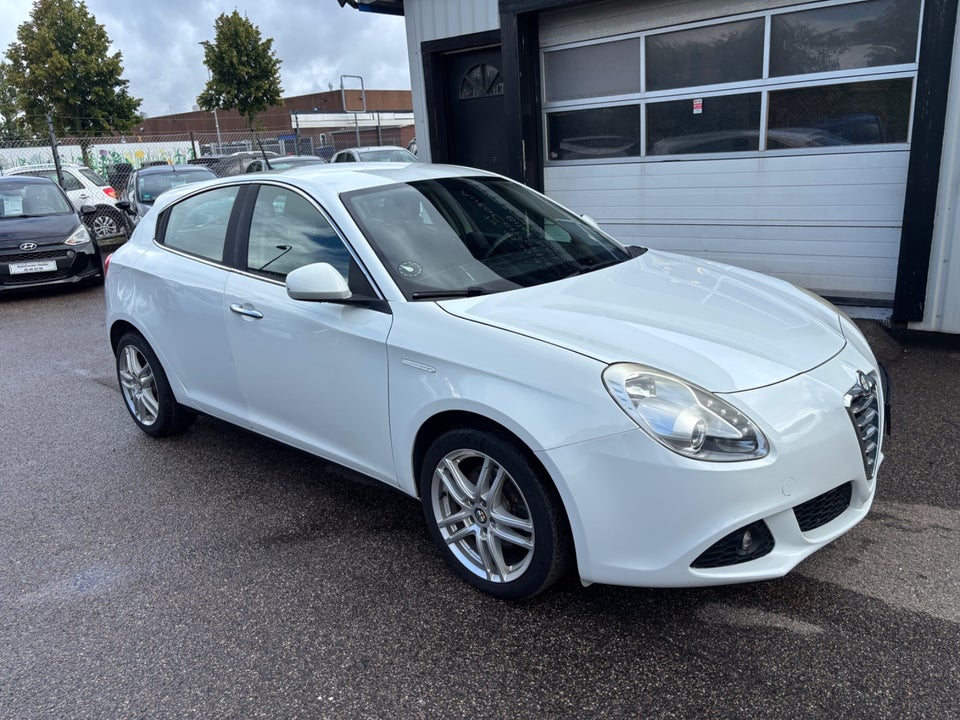 Alfa Romeo Giulietta 1,4 M-Air 170 Distinctive 5d