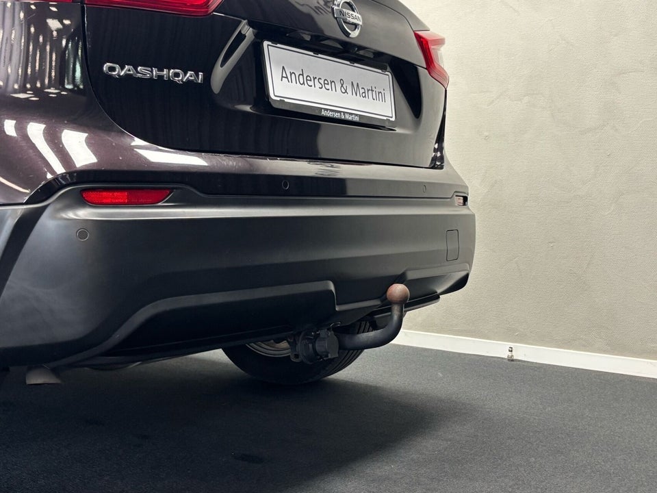 Nissan Qashqai 1,3 Dig-T 160 Acenta 5d