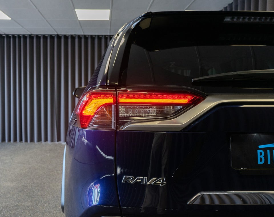 Toyota RAV4 2,5 Hybrid H3 Smart MDS 5d