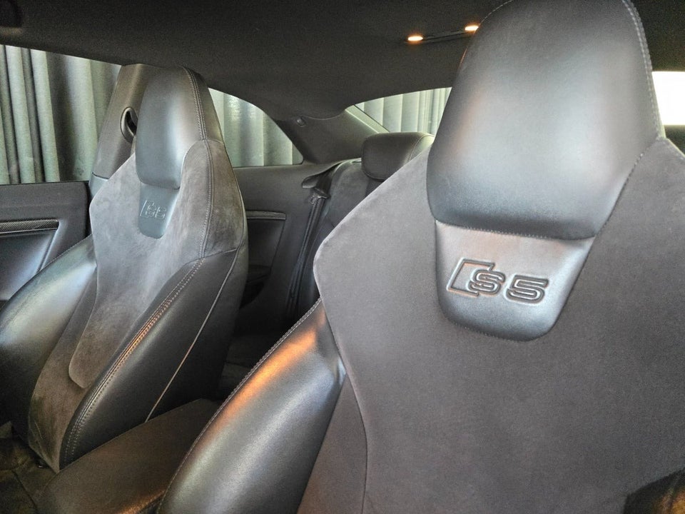 Audi S5 4,2 FSi Coupé quattro S-tr. 2d