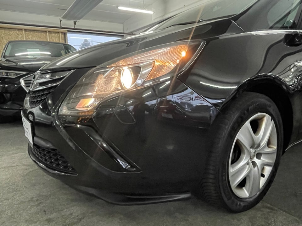 Opel Zafira Tourer 1,6 CDTi 136 Enjoy 7prs 5d