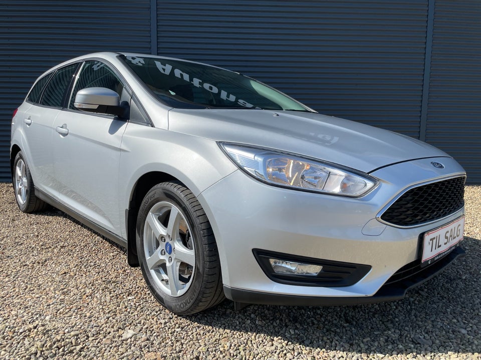 Ford Focus 1,5 TDCi 120 Business stc. 5d