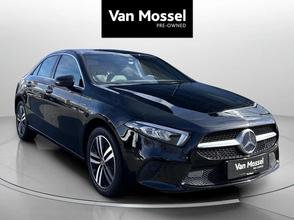 Mercedes A250 e 1,3 Progressive aut. 4d