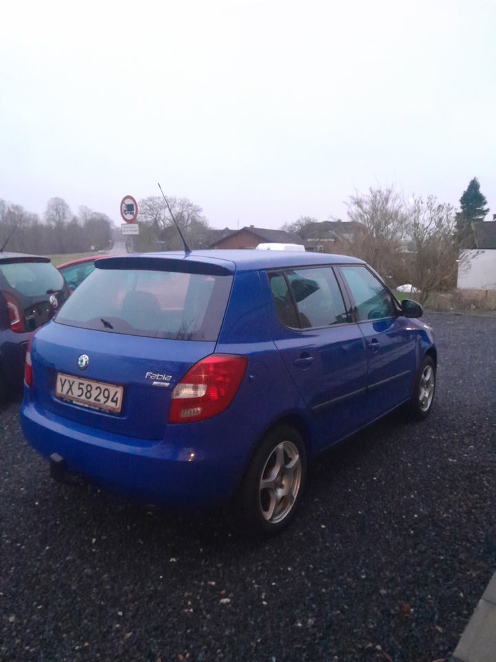 Skoda Fabia 1,4 16V Ambiente 5d