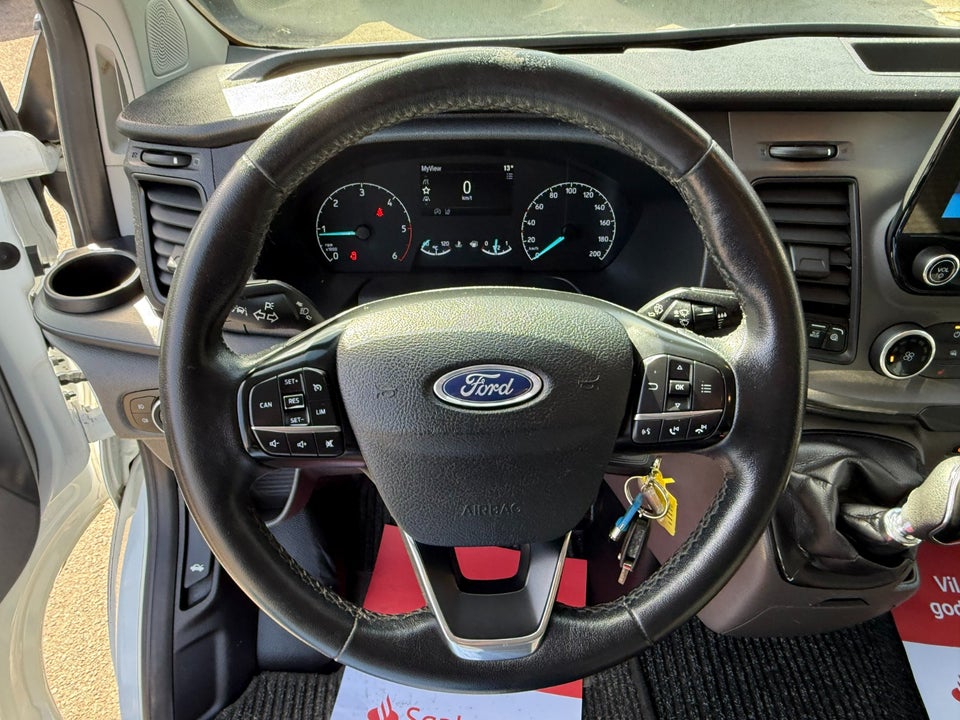 Ford Transit Custom 300 L2 2,0 TDCi 130 Trend