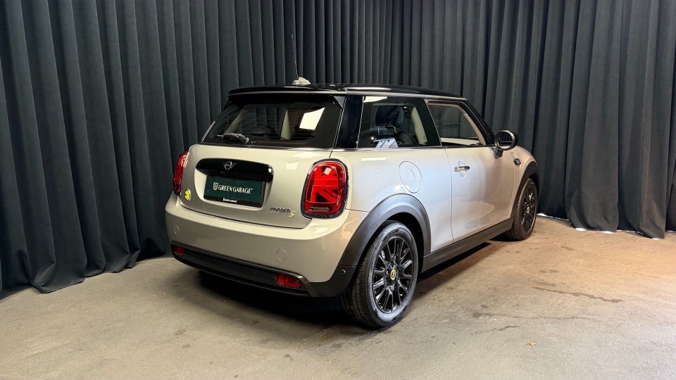 MINI Cooper SE Classic Trim 3d