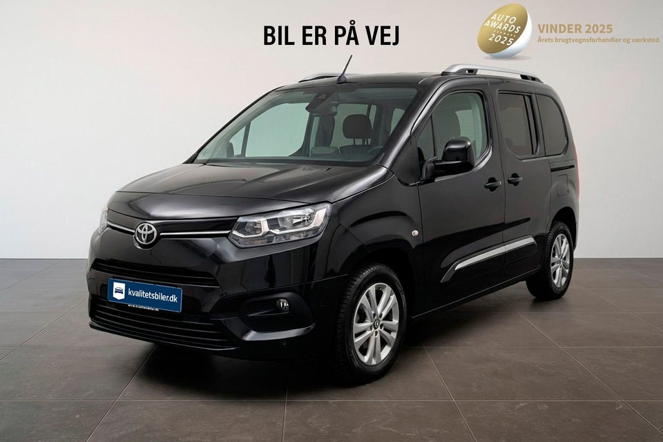 Toyota ProAce City Verso 1,2 T 110 Medium Family 5d
