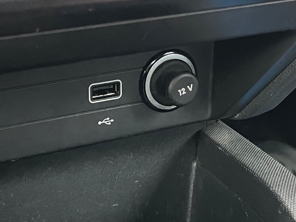 Skoda Fabia 1,0 MPi 60 Ambition Combi 5d