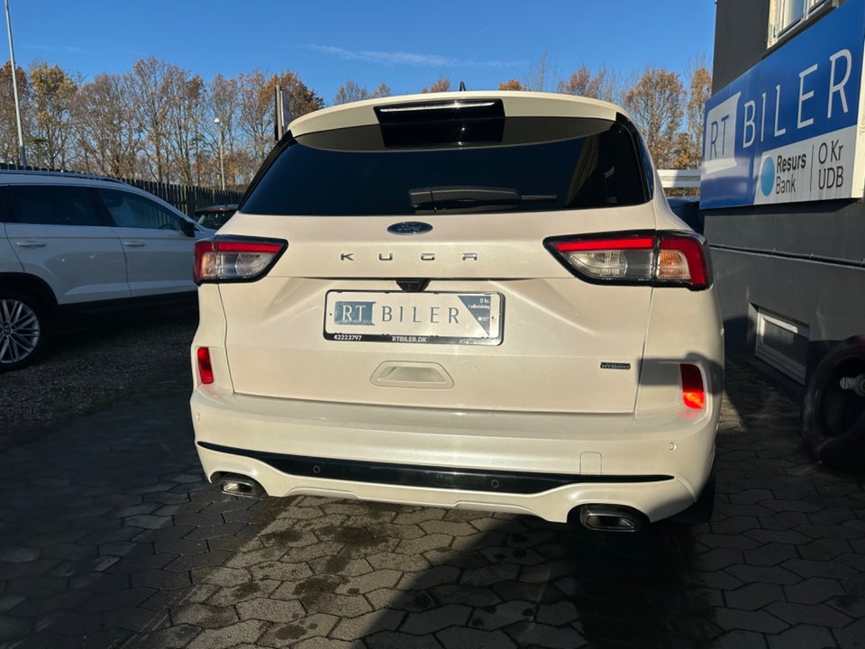 Ford Kuga 2,5 PHEV ST-Line X CVT 5d