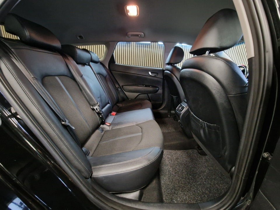 Kia Optima 2,0 PHEV SW aut. 5d