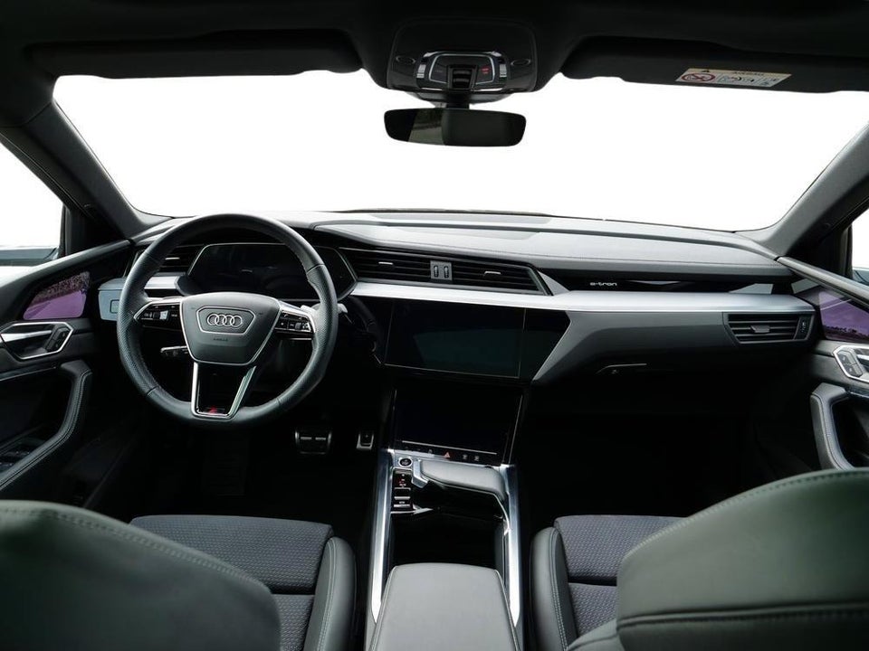Audi Q8 e-tron 55 S-line Sportback quattro 5d
