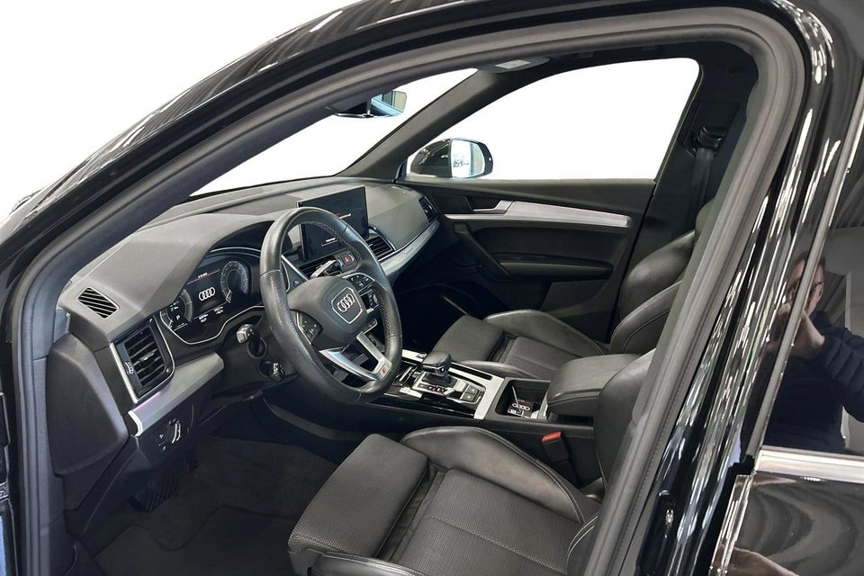 Audi Q5 50 TFSi e S-line quattro S-tr. 5d