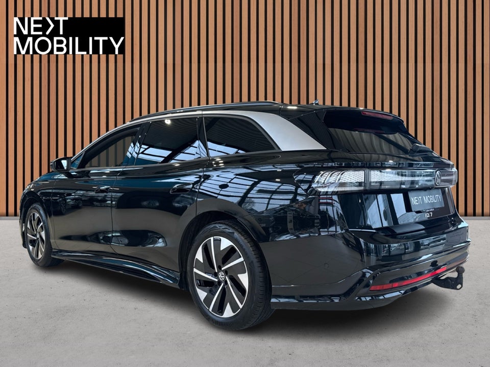 VW ID.7 86 Style S Tourer 5d